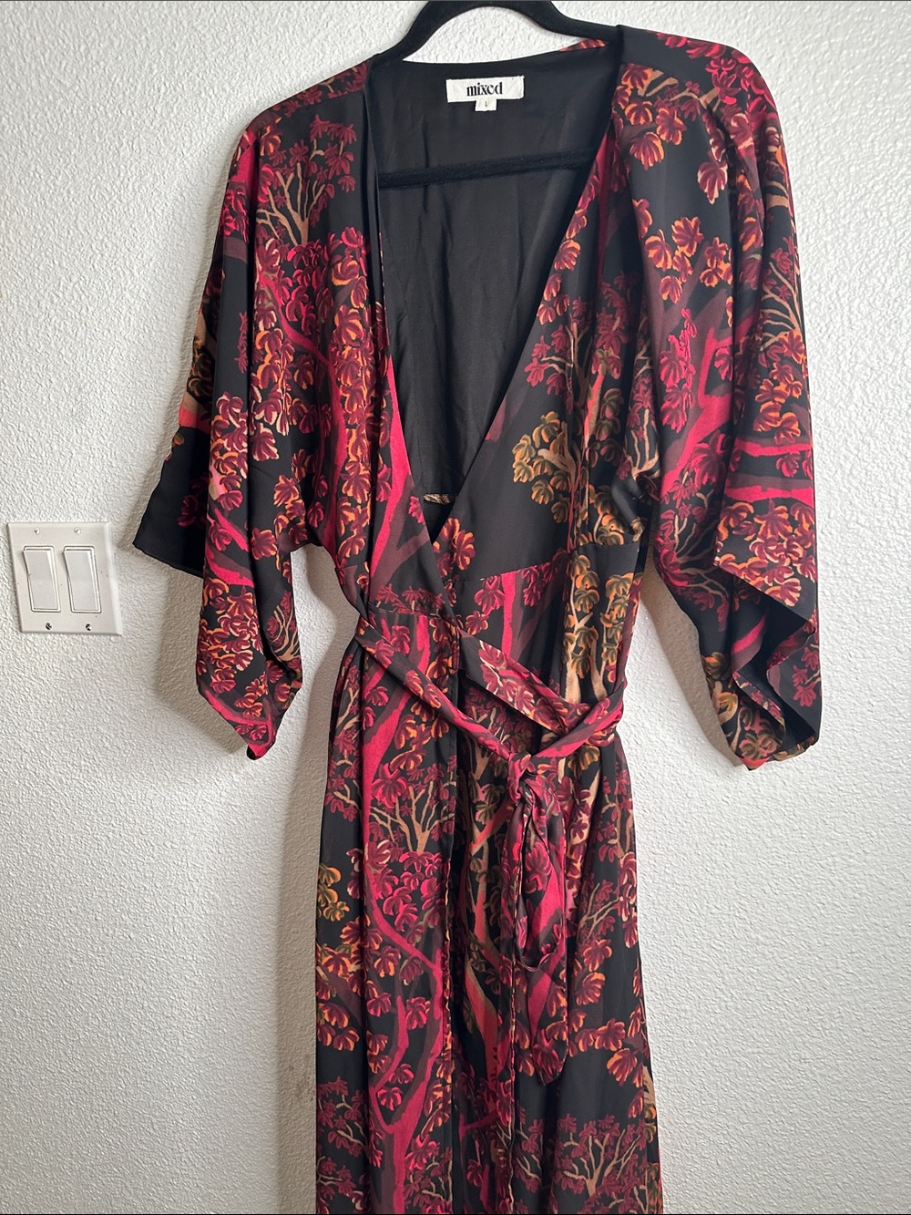 Mixed Women's Burgundy & Black Floral Wrap Long Dress size L - Picture 4 of 16